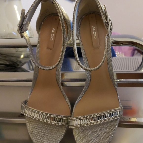 Aldo crystal cut fancy heels - Picture 3 of 7